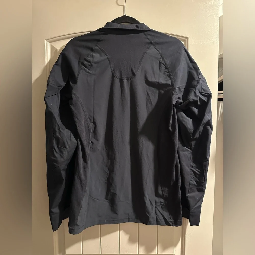 5.11 Jacket - Picture 2 of 4